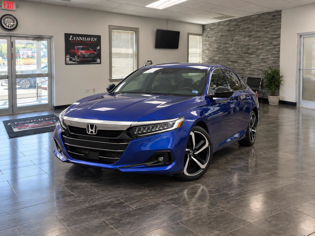 Used 2021 Honda Accord Sport image 3