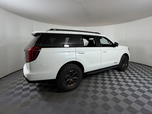 New 2025 Ford Expedition Tremor image 4