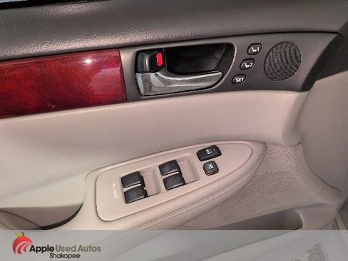 Used 2002 Lexus ES 330 image 27