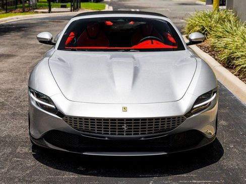 Used 2024 Ferrari Roma Spider image 8