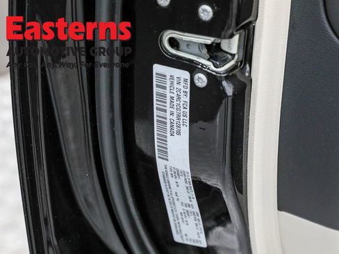 Used 2024 Chrysler Voyager LX image 34