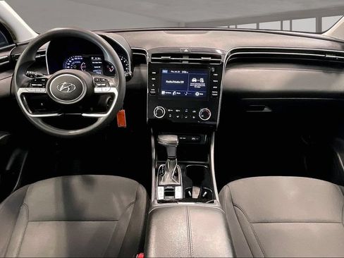 Used 2023 Hyundai Tucson SE AWD/4WD image 8