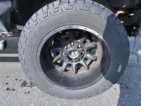 Used 2012 Ford F250 Lariat w/ Lariat Interior Pkg image 13