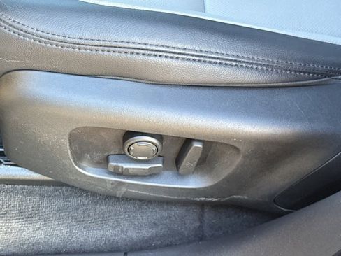 Used 2024 Land Rover Range Rover Velar Dynamic SE image 21