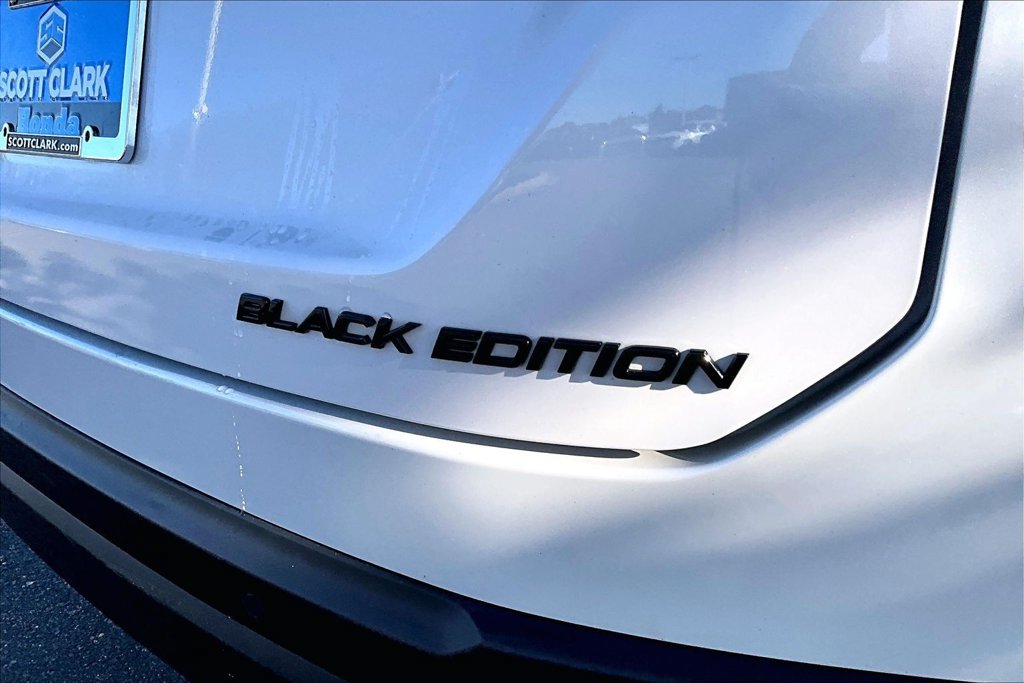 Used 2025 Honda Pilot Black Edition image 26