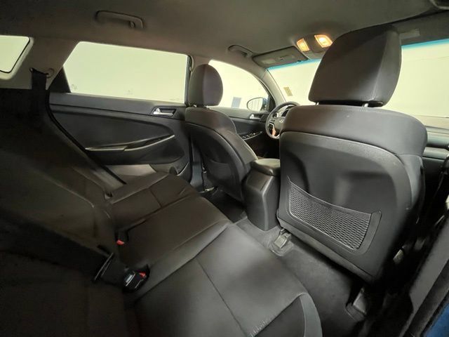 Used 2020 Hyundai Tucson Value w/ Cargo Package FWD image 12