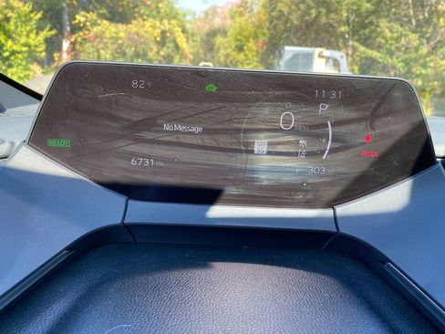 Used 2023 Toyota Prius Limited image 18