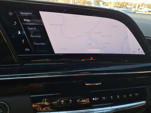 Used 2022 Cadillac Escalade Sport image 17