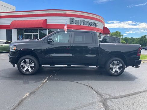 Used 2020 RAM 1500 Sport w/ Level 2 Equipment Goup w/2_L AWD/4WD image 10