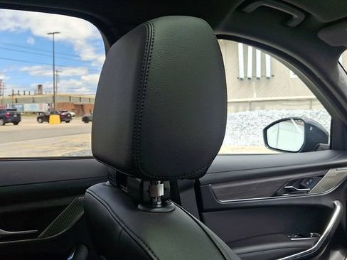 Used 2022 Jaguar F-PACE S AWD/4WD image 13