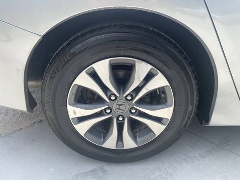 Used 2013 Honda Accord LX image 11