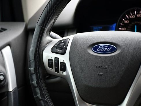 Used 2013 Ford Edge SEL image 21