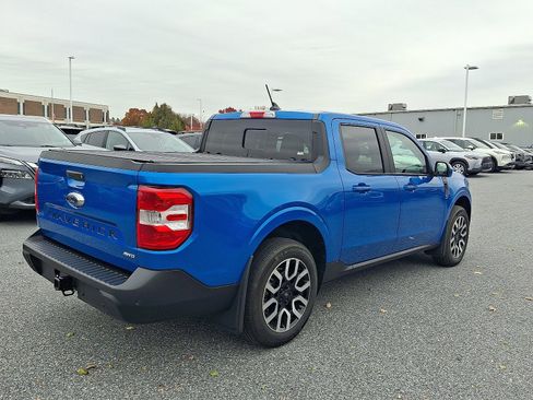 Used 2022 Ford Maverick Lariat w/ Lariat Luxury Package image 4