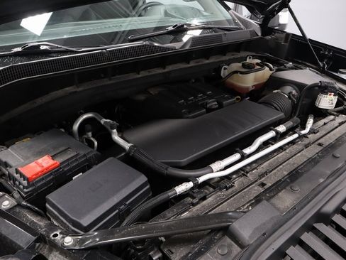 Used 2024 Chevrolet Silverado 1500 LT image 15