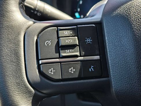 Used 2024 Ford F150 XLT RWD image 25
