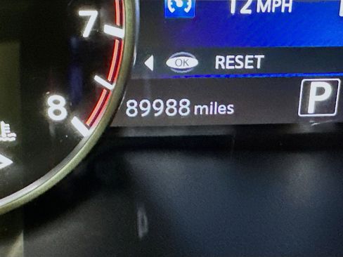 Used 2018 Nissan Murano SV image 19