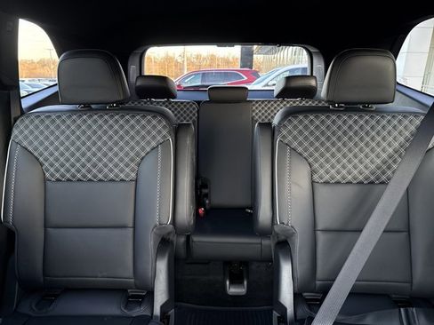 New 2026 GMC Acadia Denali w/ Super Cruise Package image 19