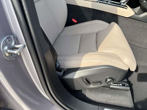 New 2026 Volvo XC90 B6 Ultra image 14