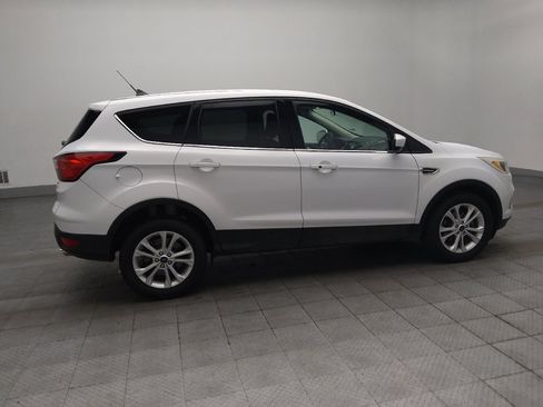 Used 2019 Ford Escape SE FWD image 10