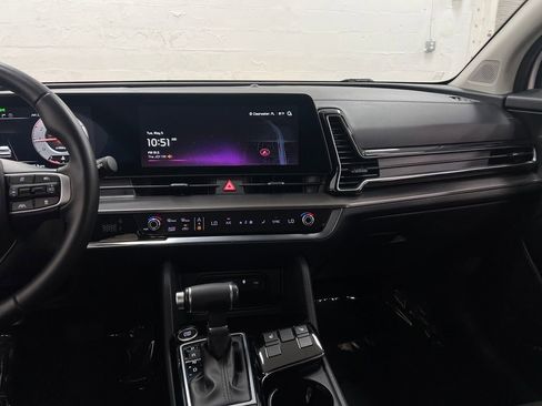Used 2024 Kia Sportage SX FWD image 19