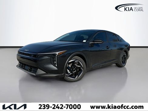 New 2026 Kia K4 EX image 1