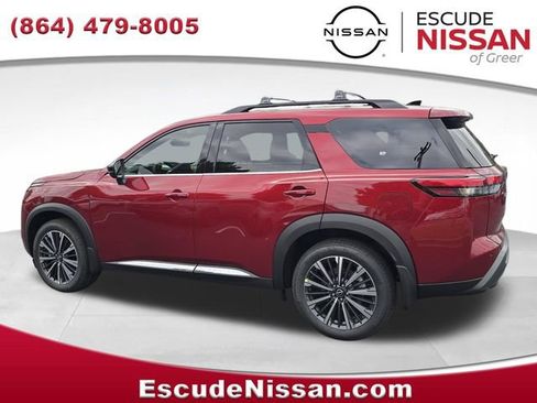 New 2026 Nissan Pathfinder Platinum AWD/4WD image 5