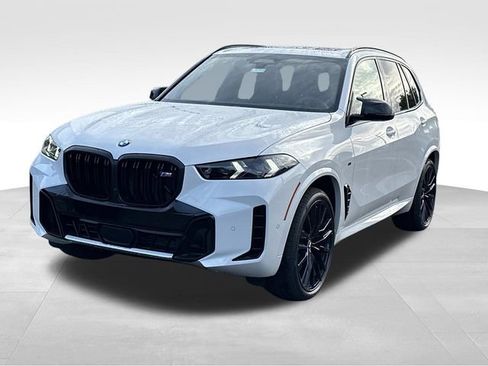 New 2026 BMW X5 M60i image 5
