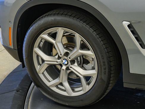 Used 2024 BMW X3 xDrive30i w/ Premium Package AWD/4WD image 10