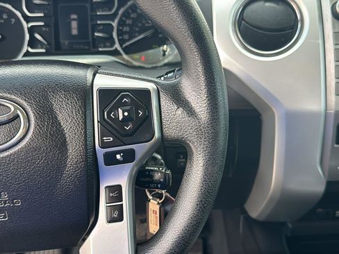 Used 2021 Toyota Tundra SR5 w/ Convenience Package RWD image 19