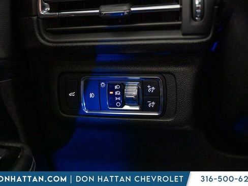 Used 2021 Lincoln Corsair Reserve image 15