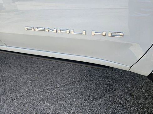 New 2026 GMC Sierra 2500 Denali w/ Technology Package AWD/4WD image 12