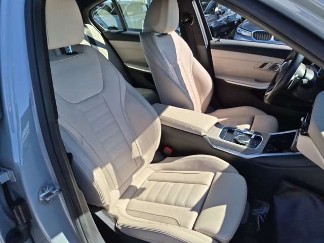 Certified 2025 BMW 330i xDrive Sedan w/ M Sport Package AWD/4WD image 20