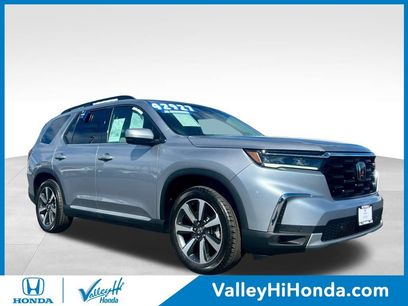 Certified 2025 Honda Pilot Touring