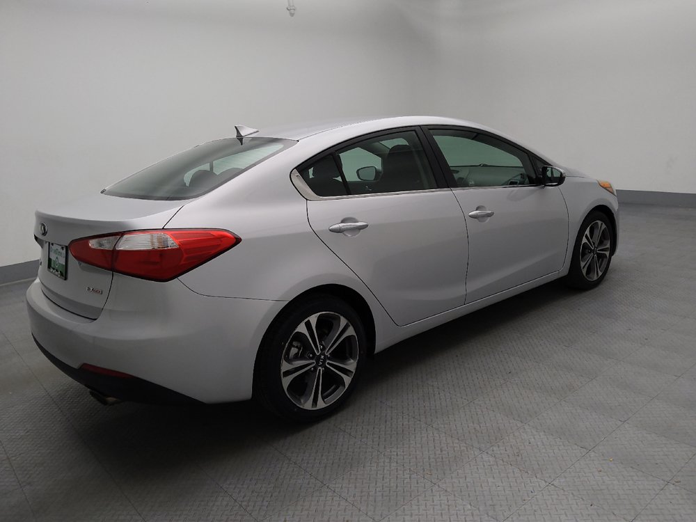 Used 2015 Kia Forte EX w/ UVO Package W/17" Alloys FWD image 10