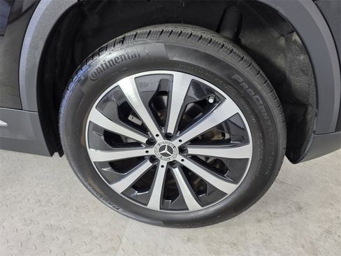 Certified 2023 Mercedes-Benz GLA 250 4MATIC image 16