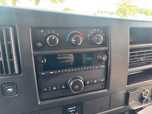 Used 2016 GMC Savana 2500 RWD image 26