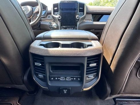Used 2025 RAM 1500 Limited AWD/4WD image 34