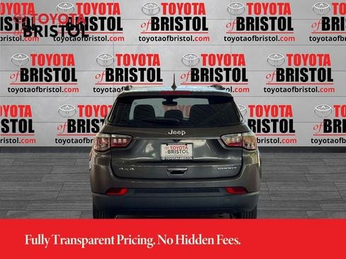 Used 2018 Jeep Compass Sport w/ Tech Group AWD/4WD image 4