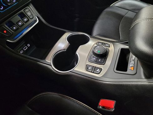 Used 2019 GMC Terrain Denali w/ Driver Alert Package II image 26