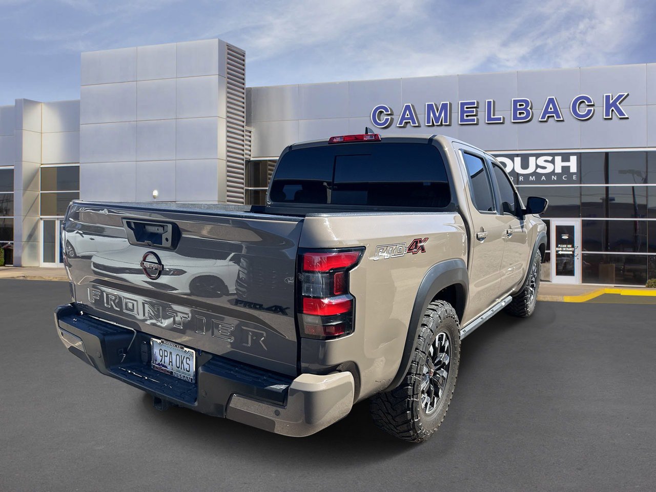Used 2024 Nissan Frontier PRO-4X w/ Pro Convenience Package AWD/4WD image 6