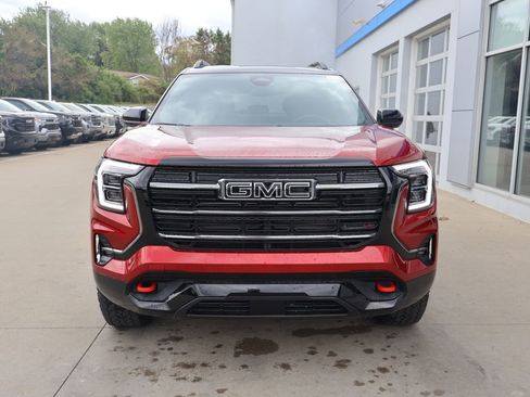 New 2026 GMC Terrain AT4 w/ LPO, Black Badging Package AWD/4WD image 5