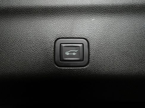 Used 2026 GMC Yukon XL AT4 Ultimate image 14