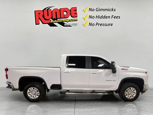 Used 2025 Chevrolet Silverado 2500 LT AWD/4WD image 7
