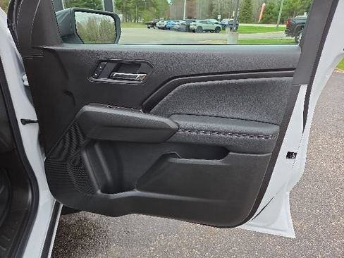 New 2026 Chevrolet Colorado LT w/ LT Convenience Package AWD/4WD image 53