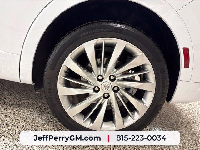 Used 2025 Buick Envision Avenir AWD/4WD image 34