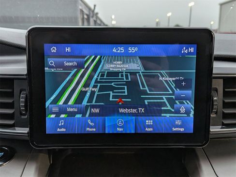 Used 2022 Ford Explorer XLT w/ Equipment Group 202A image 20