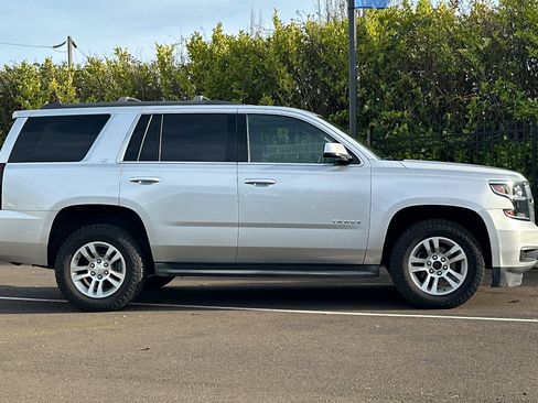 Used 2015 Chevrolet Tahoe LT image 3