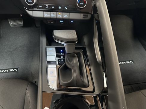 New 2026 Hyundai Elantra Blue image 21