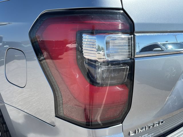 Used 2021 Ford Expedition Limited AWD/4WD image 27