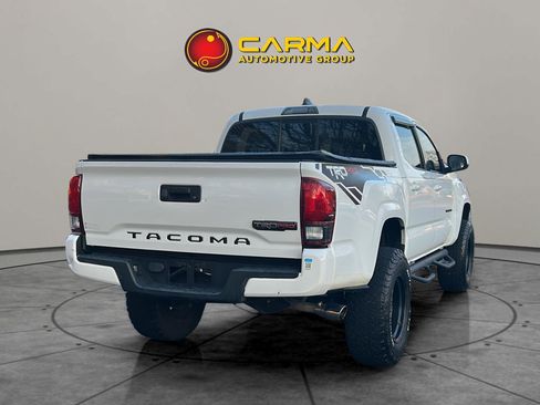 Used 2020 Toyota Tacoma SR image 7